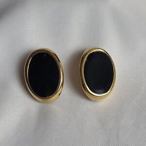 Vintage Napier Black and Gold Oval Clip On Earrings